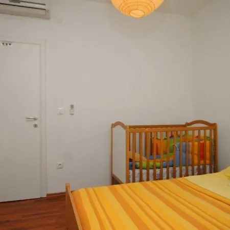 By The Sea - 8215 * Pašman